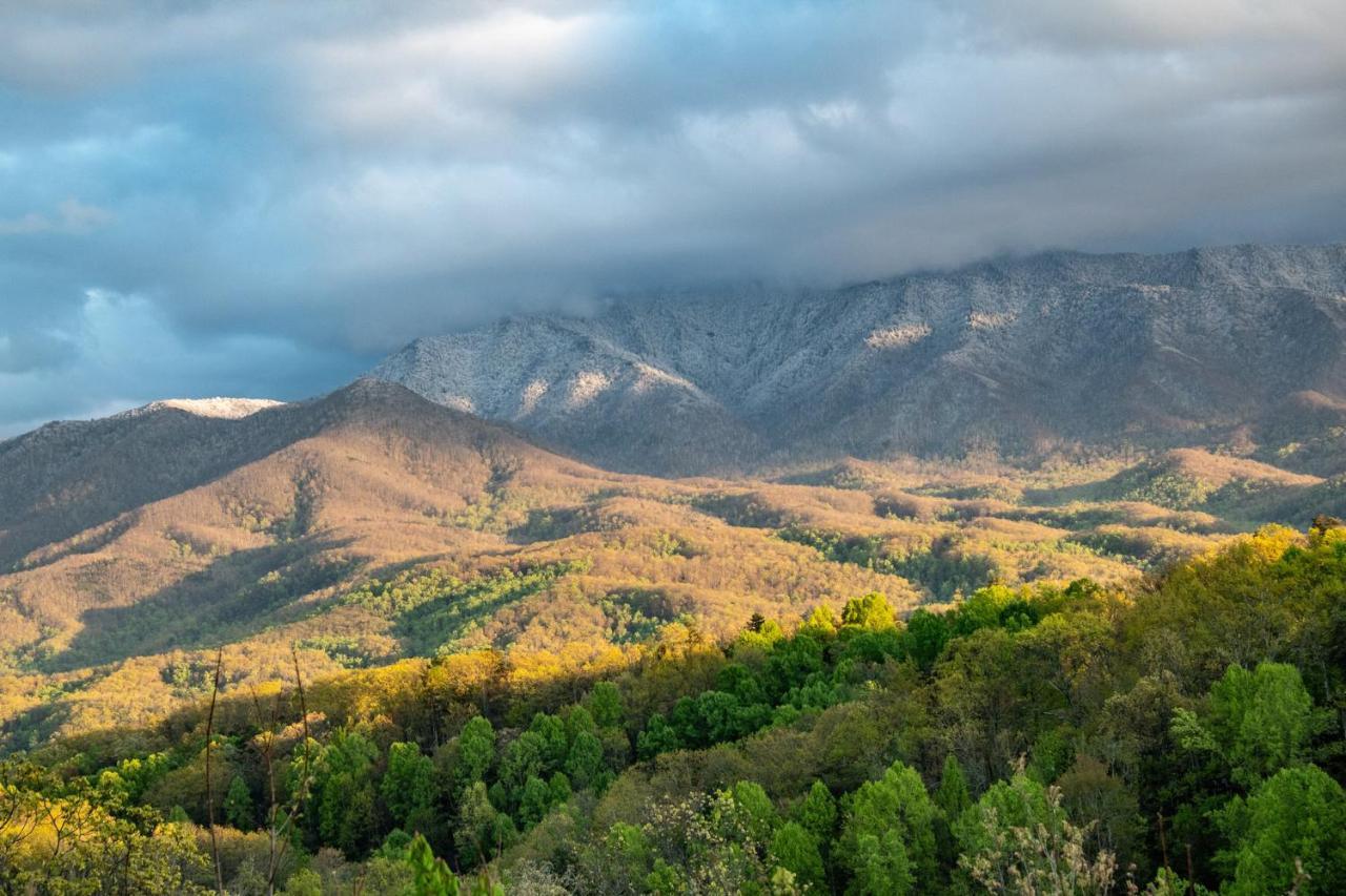 Majestic Leconte Gatlinburg Exterior photo