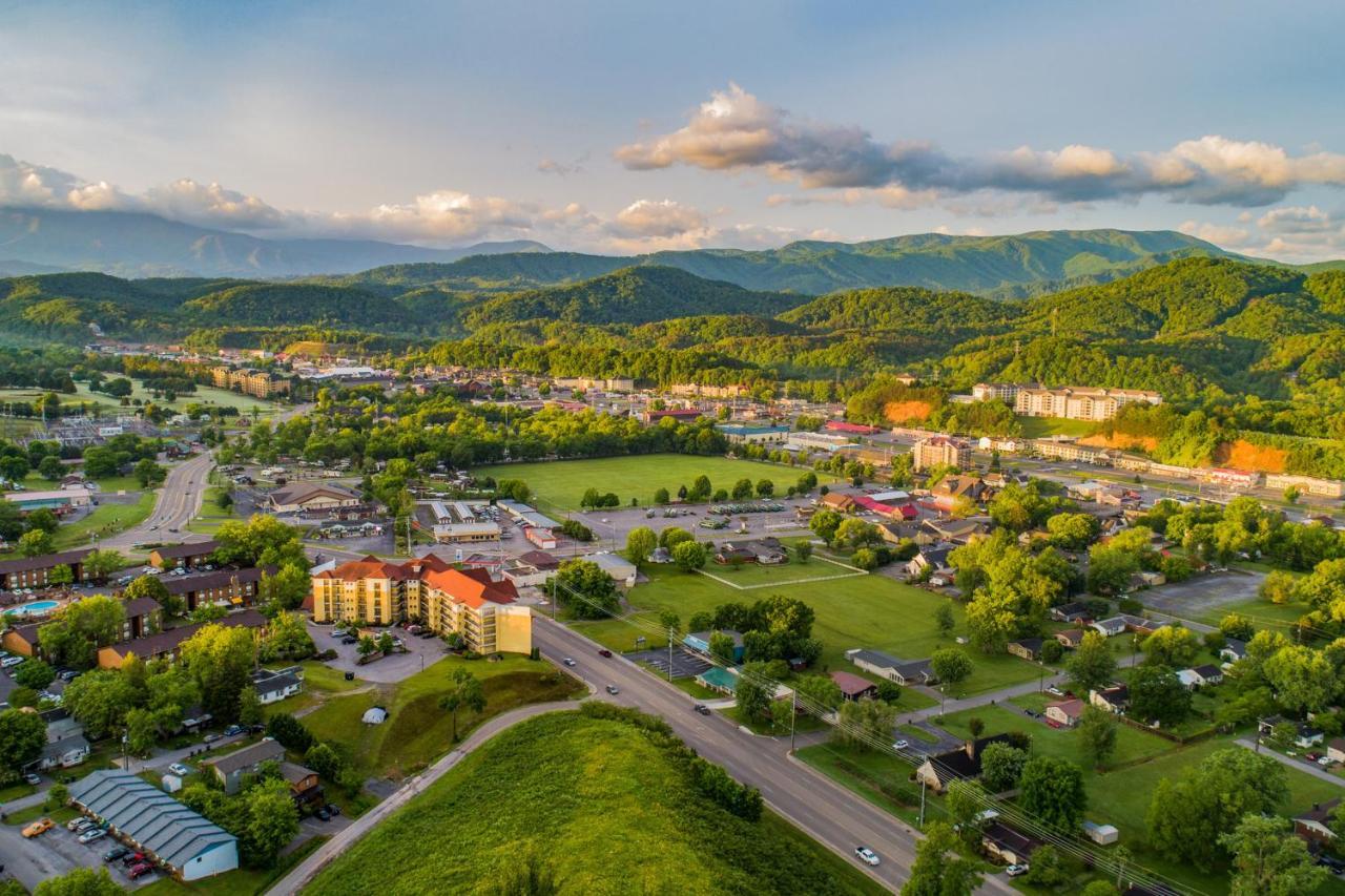 Majestic Leconte Gatlinburg Exterior photo